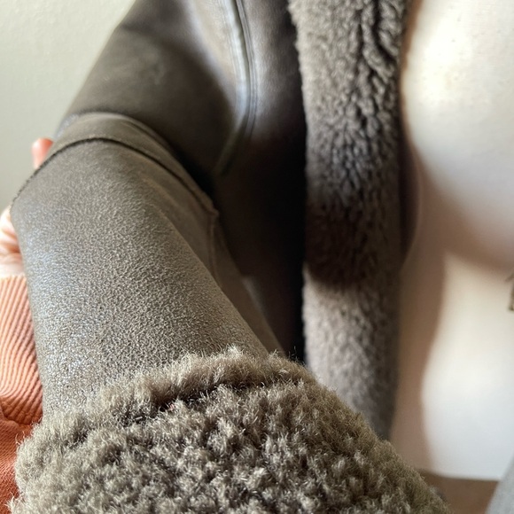 NEW NWT $400 DKNY Hooded Faux Shearling Long Coat, Army Green Brown , 2XL PLUS - Picture 2 of 10